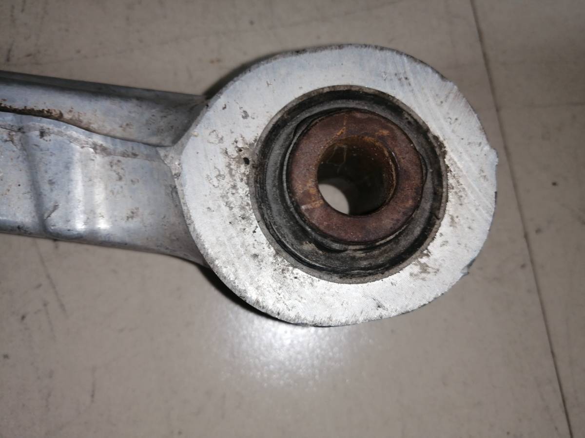 Рычаг задний поперечный Nissan Qashqai (J10) 2006-2013 Рычаг задний поперечный Nissan Qashqai (J10) 2006-2013