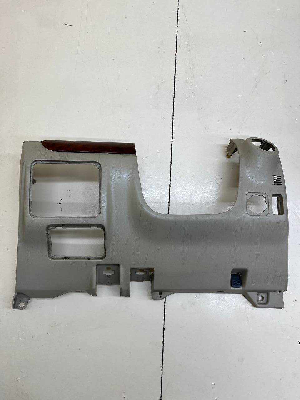 Накладка (кузов внутри) Toyota Land Cruiser Prado (J120) 2002-2009