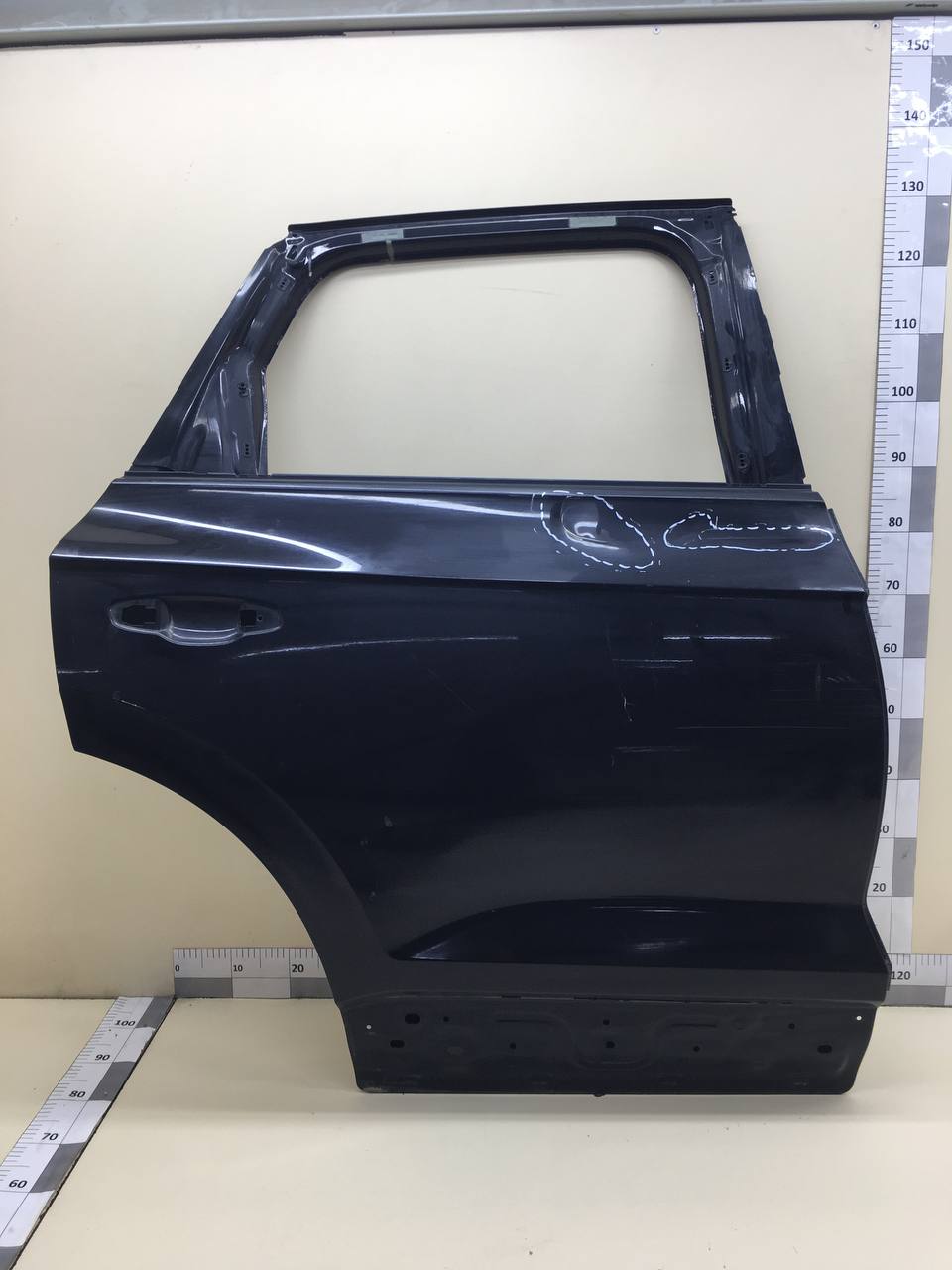 Дверь задняя правая Volkswagen Touareg (7P) 2010>