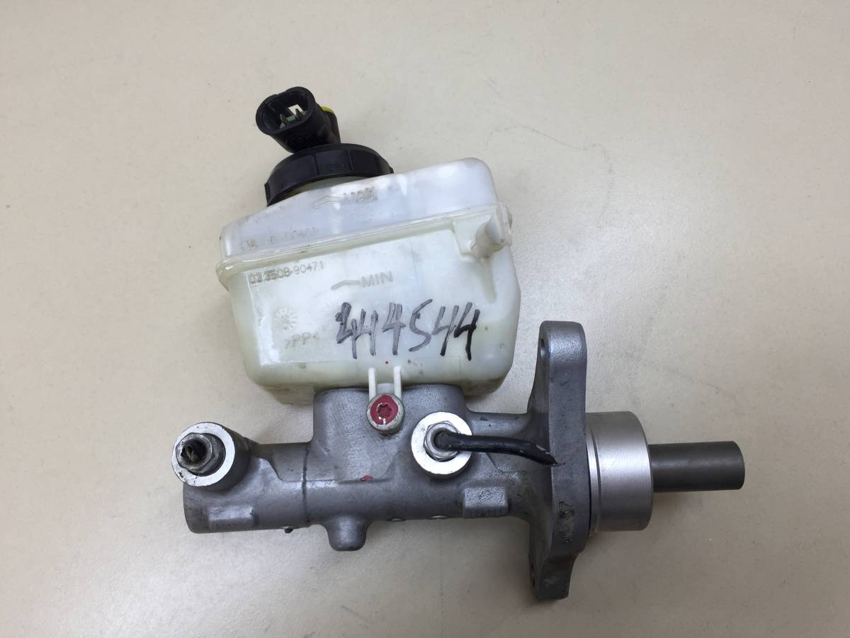 Цилиндр тормозной главный Renault Logan (1) 2005-2014