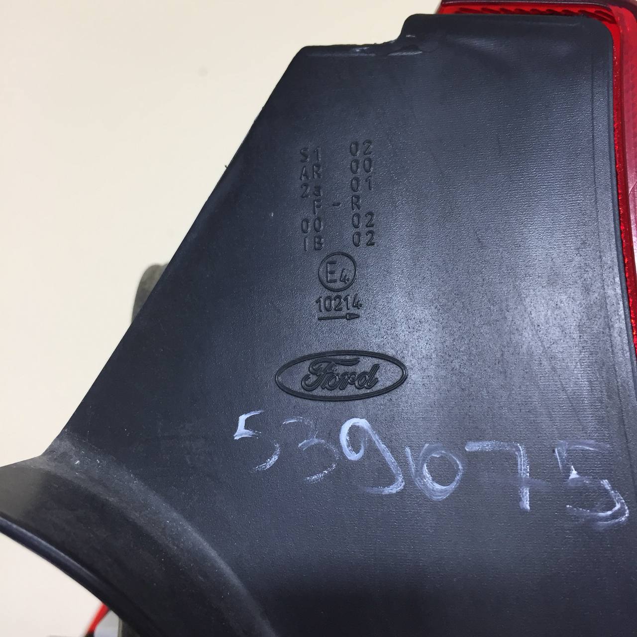 Фонарь задний правый Ford Focus 2 (DB) 2008-2011