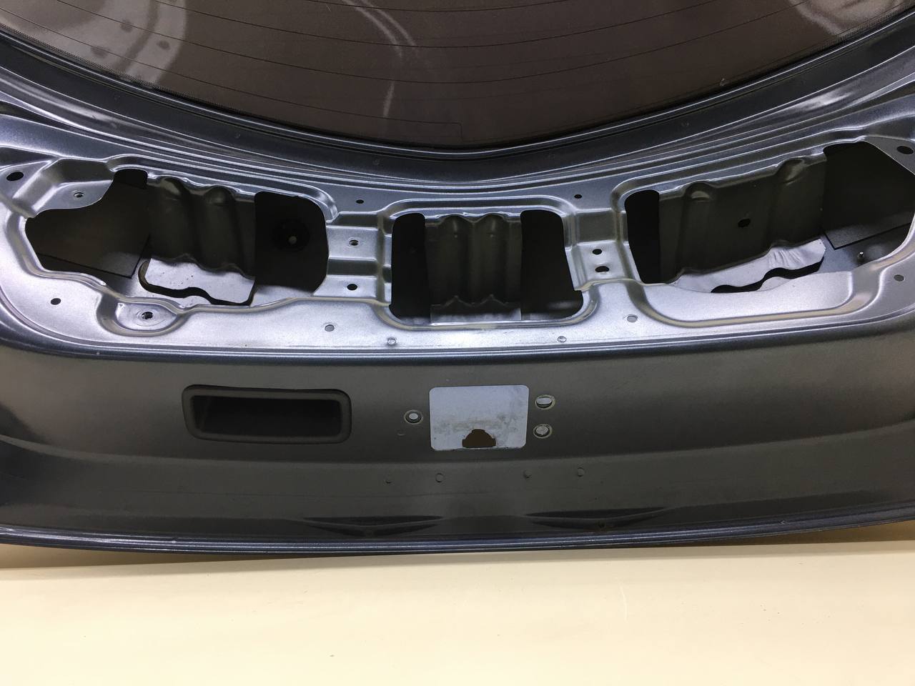 Дверь багажника со стеклом Mazda Mazda 2 (DE) 2007-2014