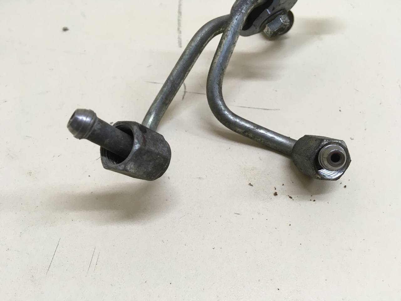 Трубка топливная Toyota Rav 4 (XA40) 2013-2019 Трубка топливная Toyota Rav 4 (XA40) 2013-2019