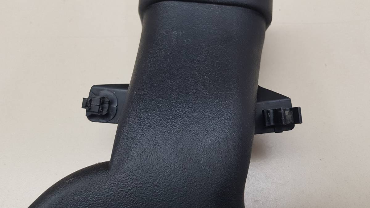 Воздухозаборник (внутри) Toyota Camry (XV40) 2006-2011 Воздухозаборник (внутри) Toyota Camry (XV40) 2006-2011