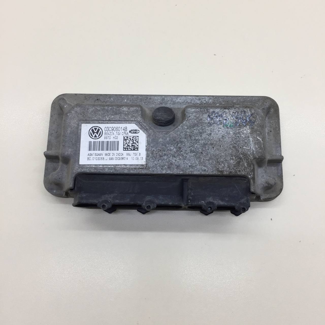 Блок управления двигателем Volkswagen Polo (MK5) 2011-2020