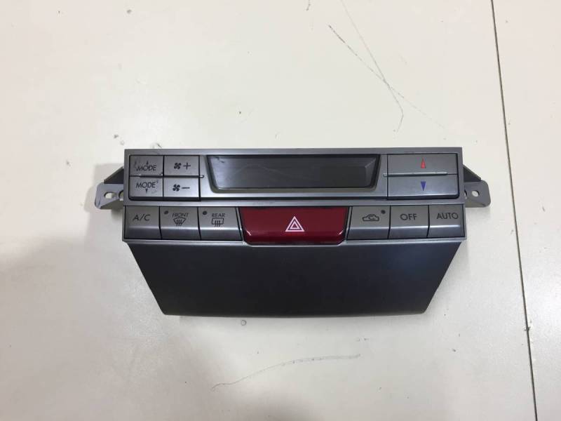 Блок управления климатической установкой Subaru Legacy Outback (B14) 2010-2014