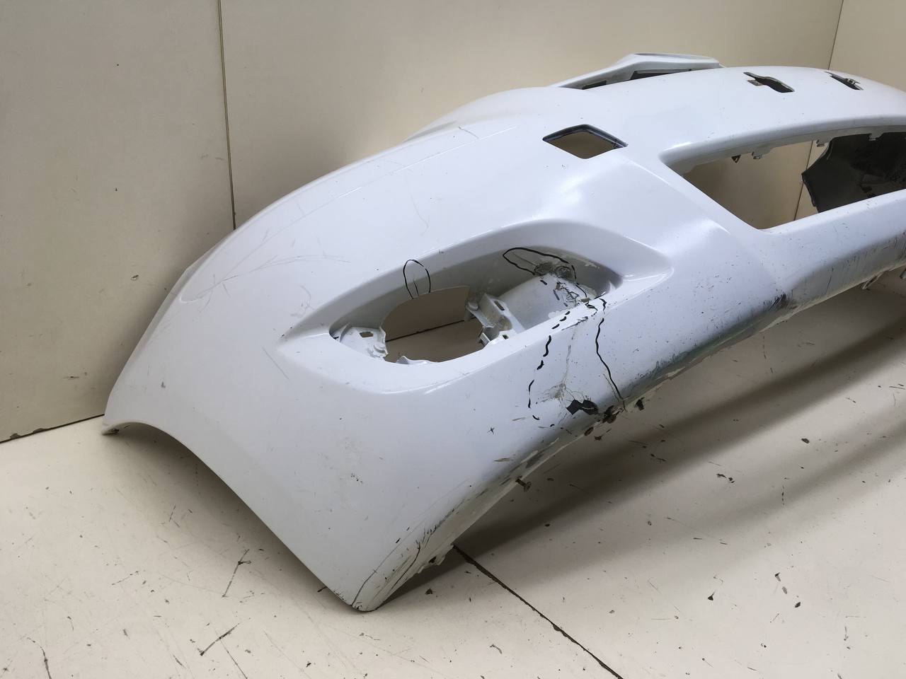 Бампер передний Toyota Vitz P90 2005-2011 Бампер передний Toyota Vitz P90 2005-2011