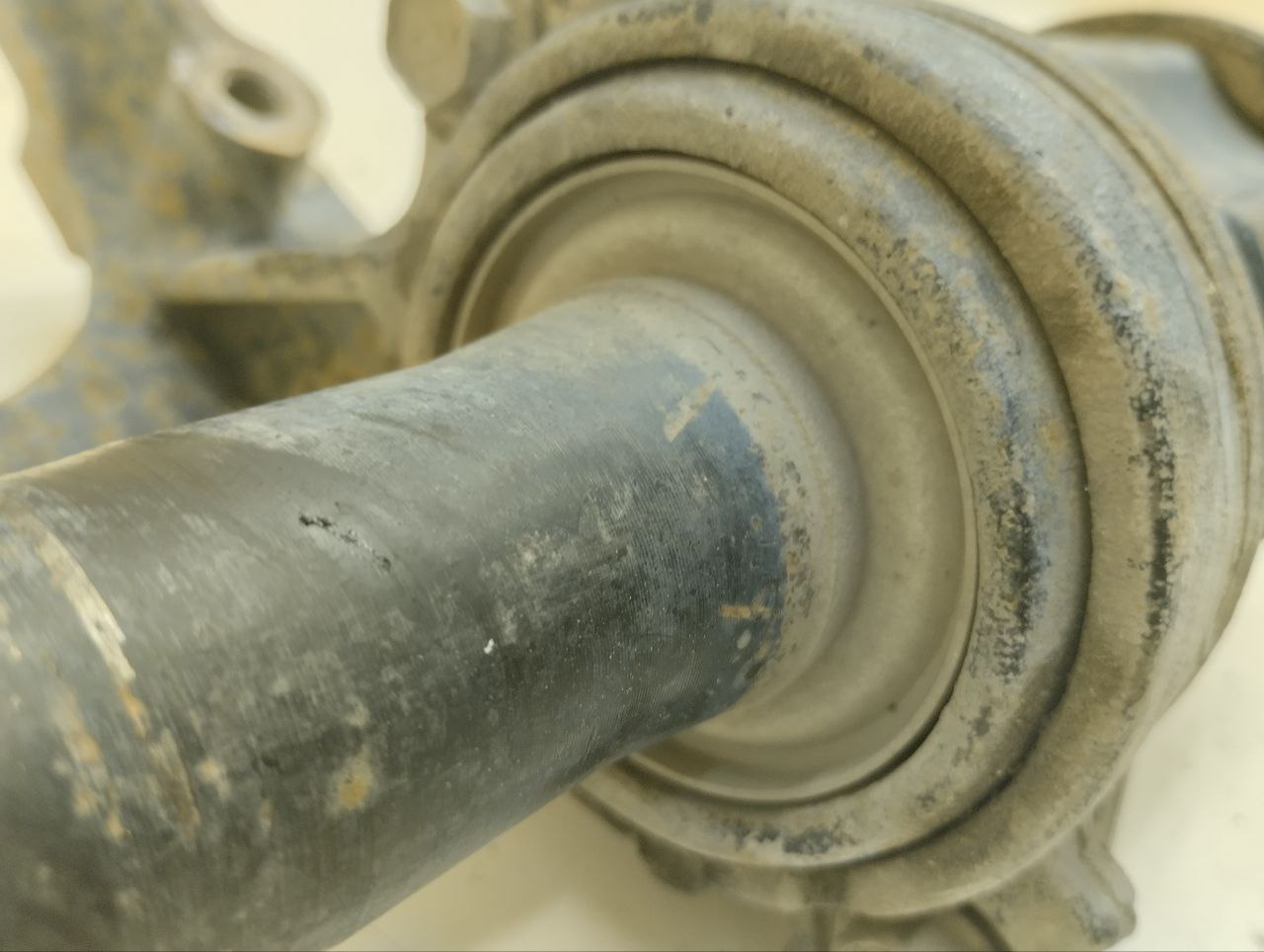 Полуось передняя правая Lexus NX 200 (Z10) 2014-2021