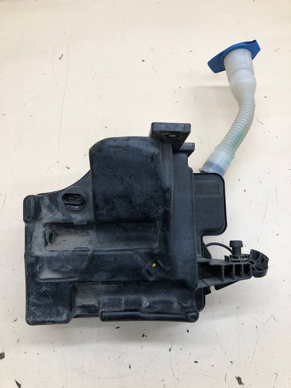 Бачок омывателя лобового стекла Skoda Rapid 2019>