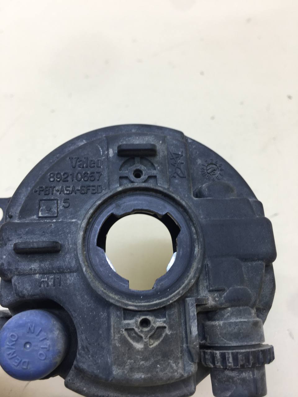 Фара противотуманная левая Toyota Auris (E150) 2006-2012