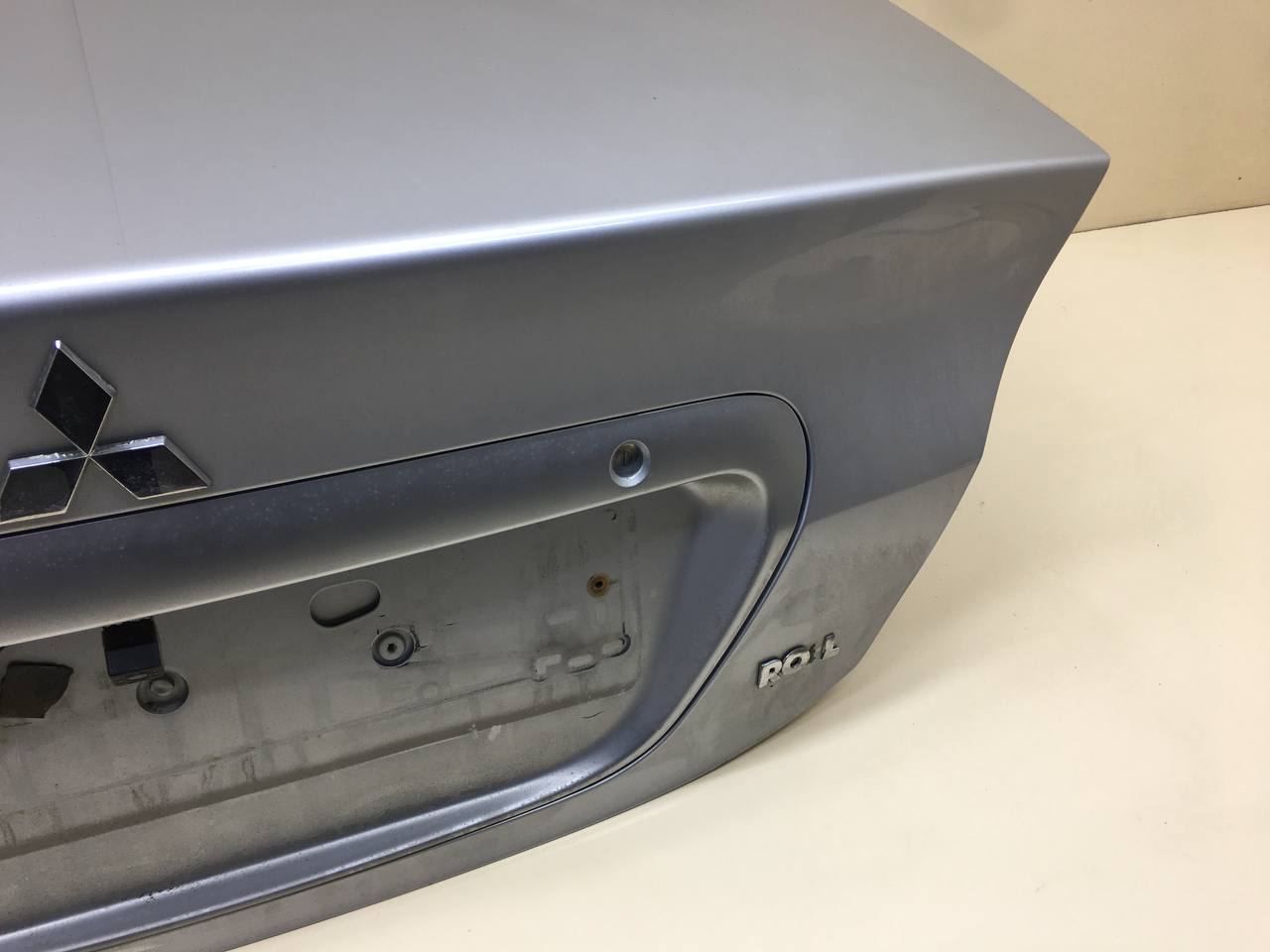 Крышка багажника Mitsubishi Lancer 9  (CS/Classic) 2000-2011