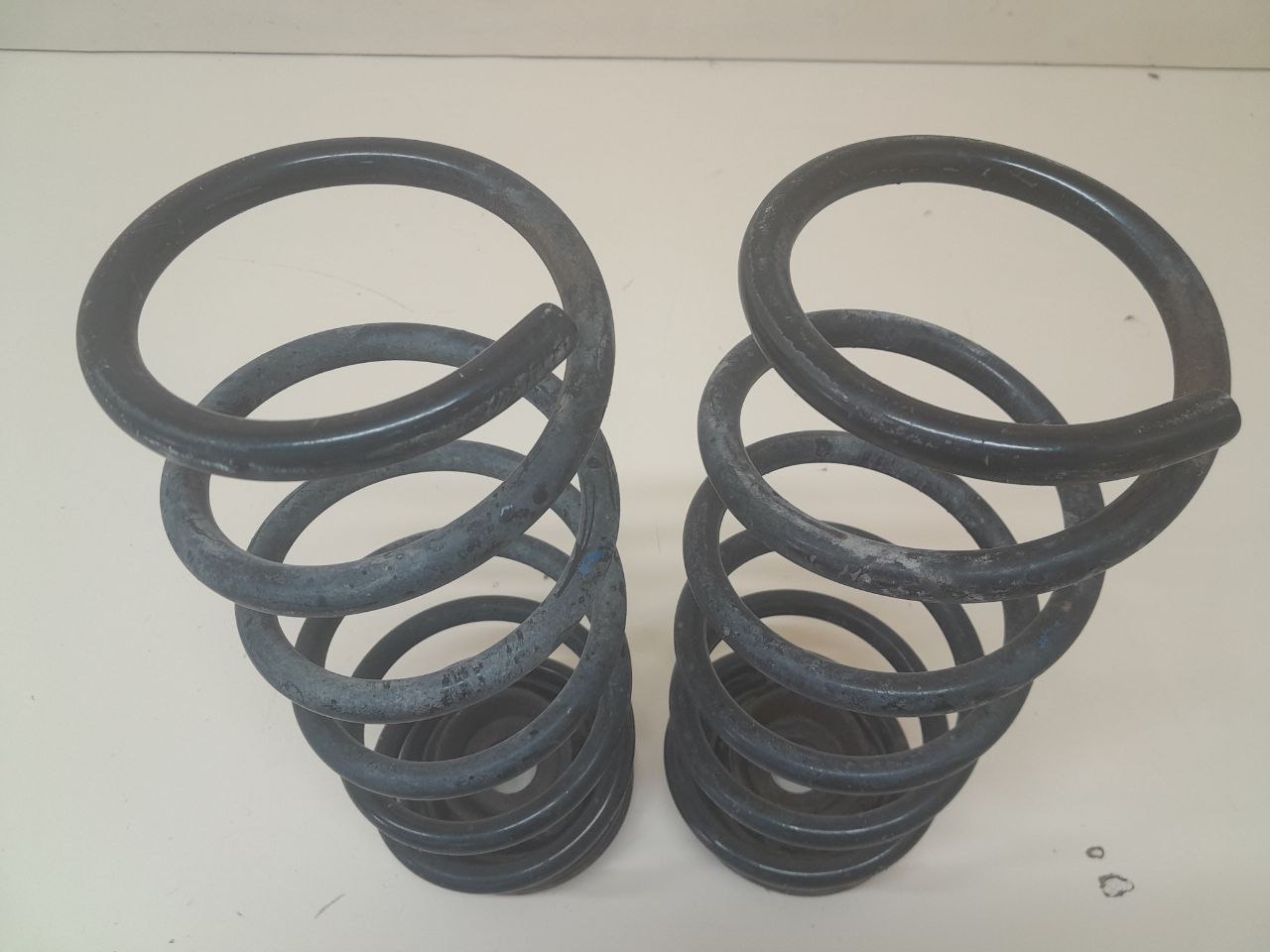 Пружина передняя Mazda CX-7 (ER) 2006-2012 Пружина передняя Mazda CX-7 (ER) 2006-2012