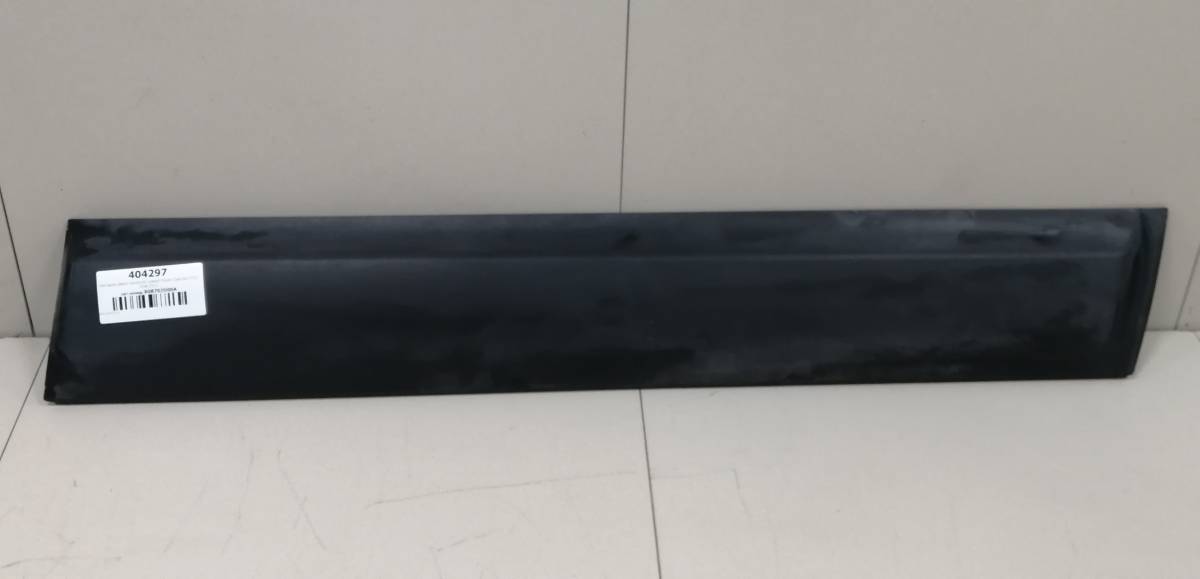 Накладка двери передней правой Nissan Qashqai (J10) 2006-2013