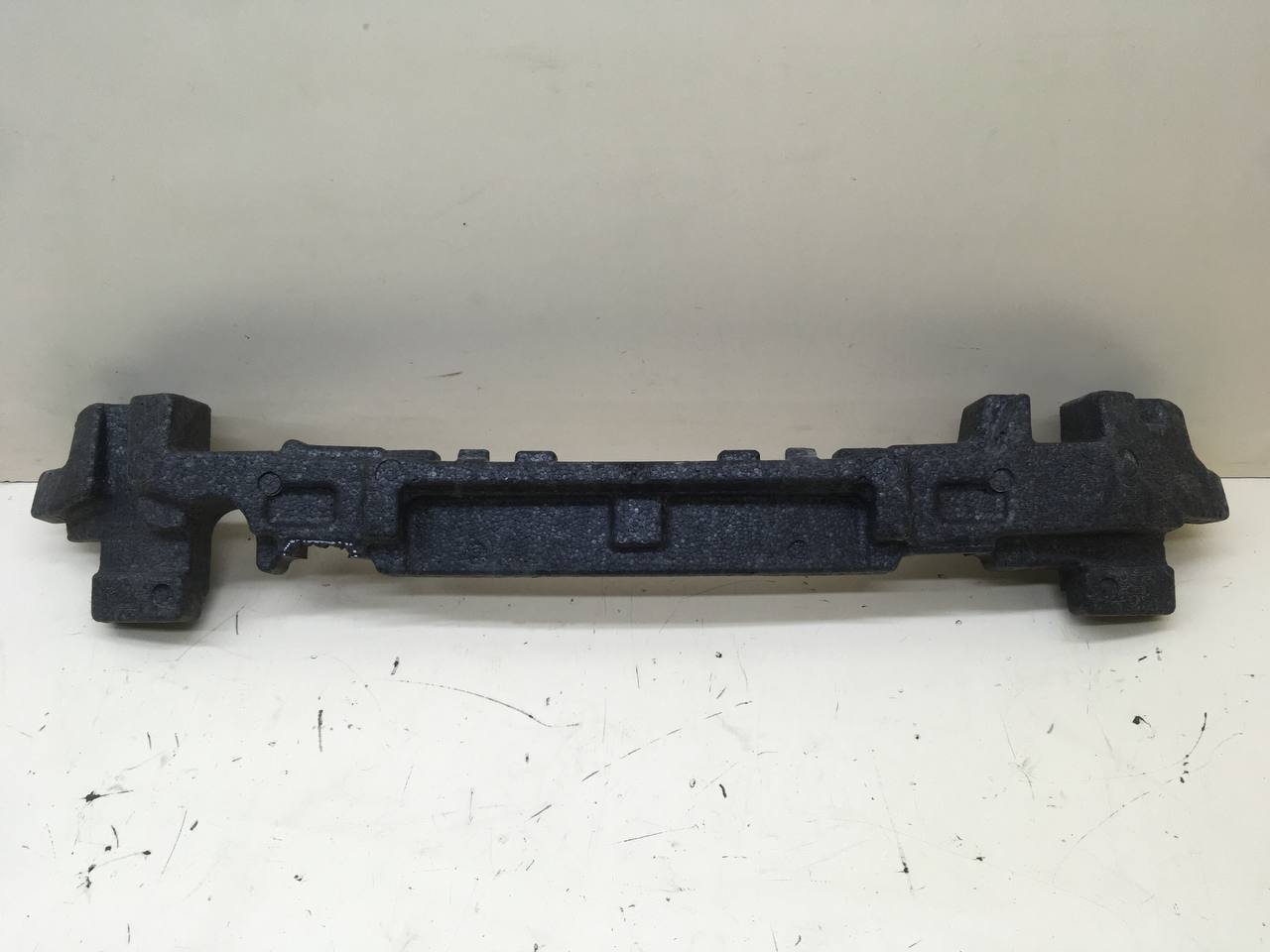 Наполнитель переднего бампера Hyundai Santa Fe (TM) 2018-2022