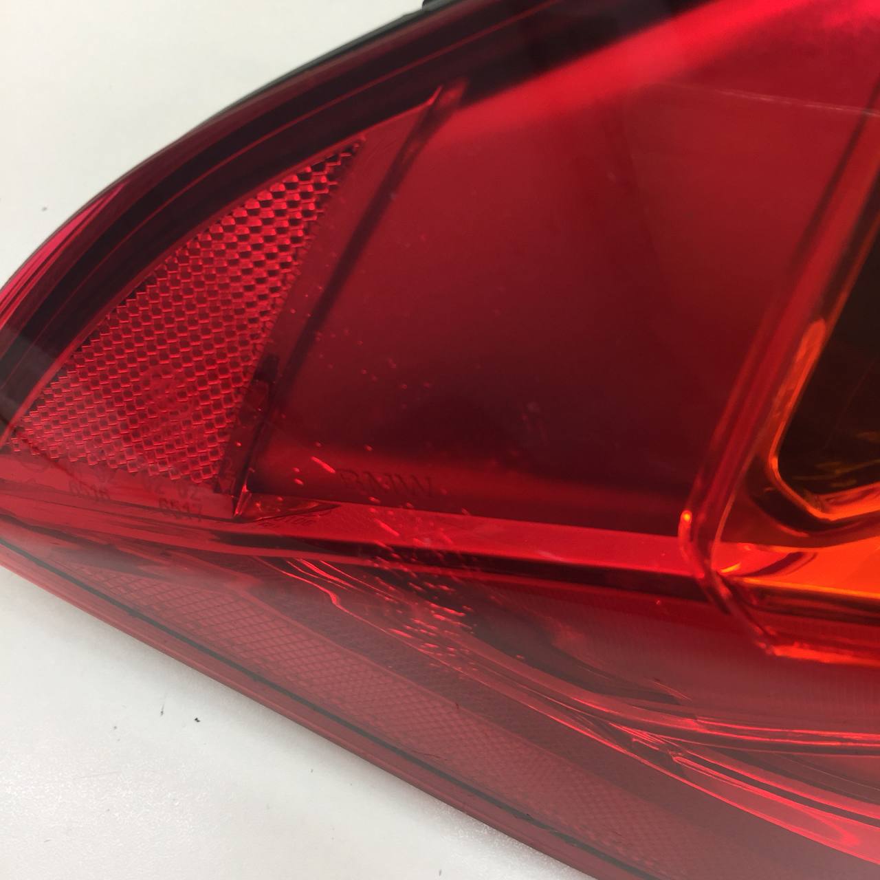 Фонарь задний наружный левый BMW 3-series F30/F31 2011>