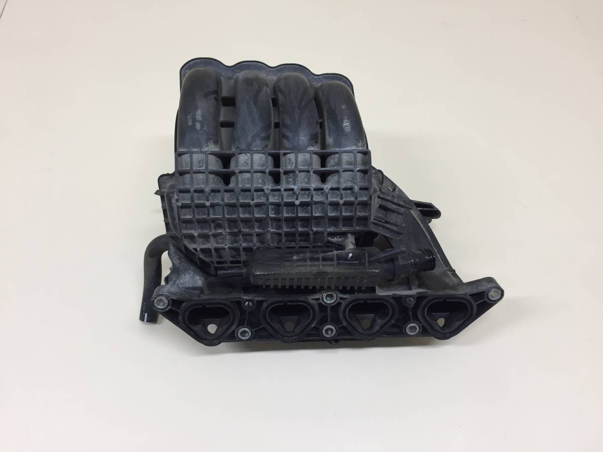 Коллектор впускной Volkswagen Polo (MK5) 2011-2020