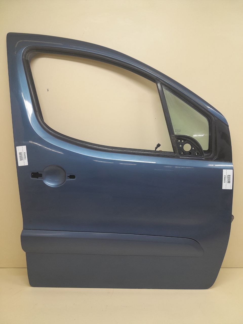 Дверь передняя правая Citroen Berlingo (NEW) (B9) 2008> Дверь передняя правая Citroen Berlingo (NEW) (B9) 2008>