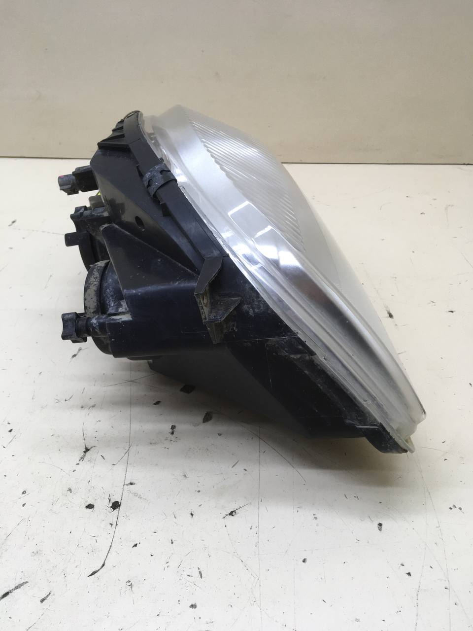 Фара левая Chevrolet Niva 2009-2020