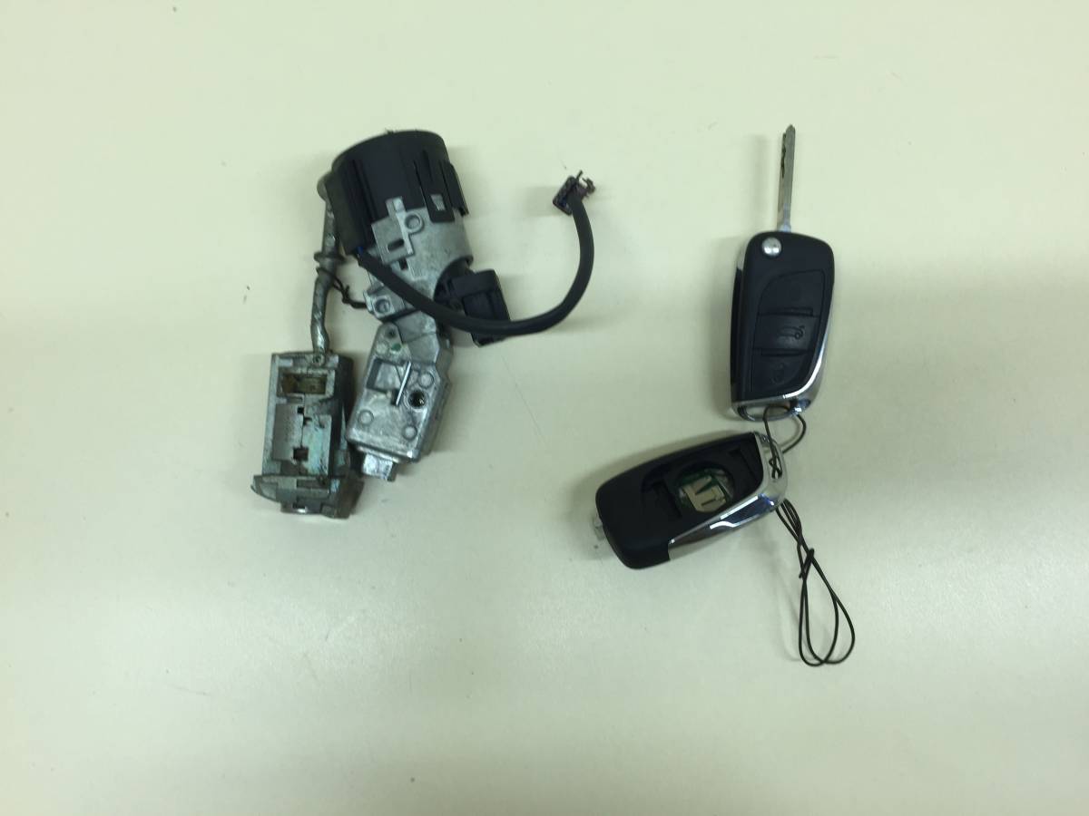 Замок зажигания Citroen C4 2011>