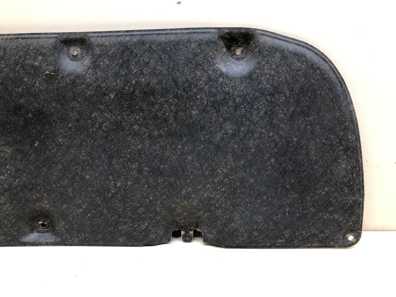 Шумоизоляция капота Toyota Rav 4 (XA40) 2013-2019