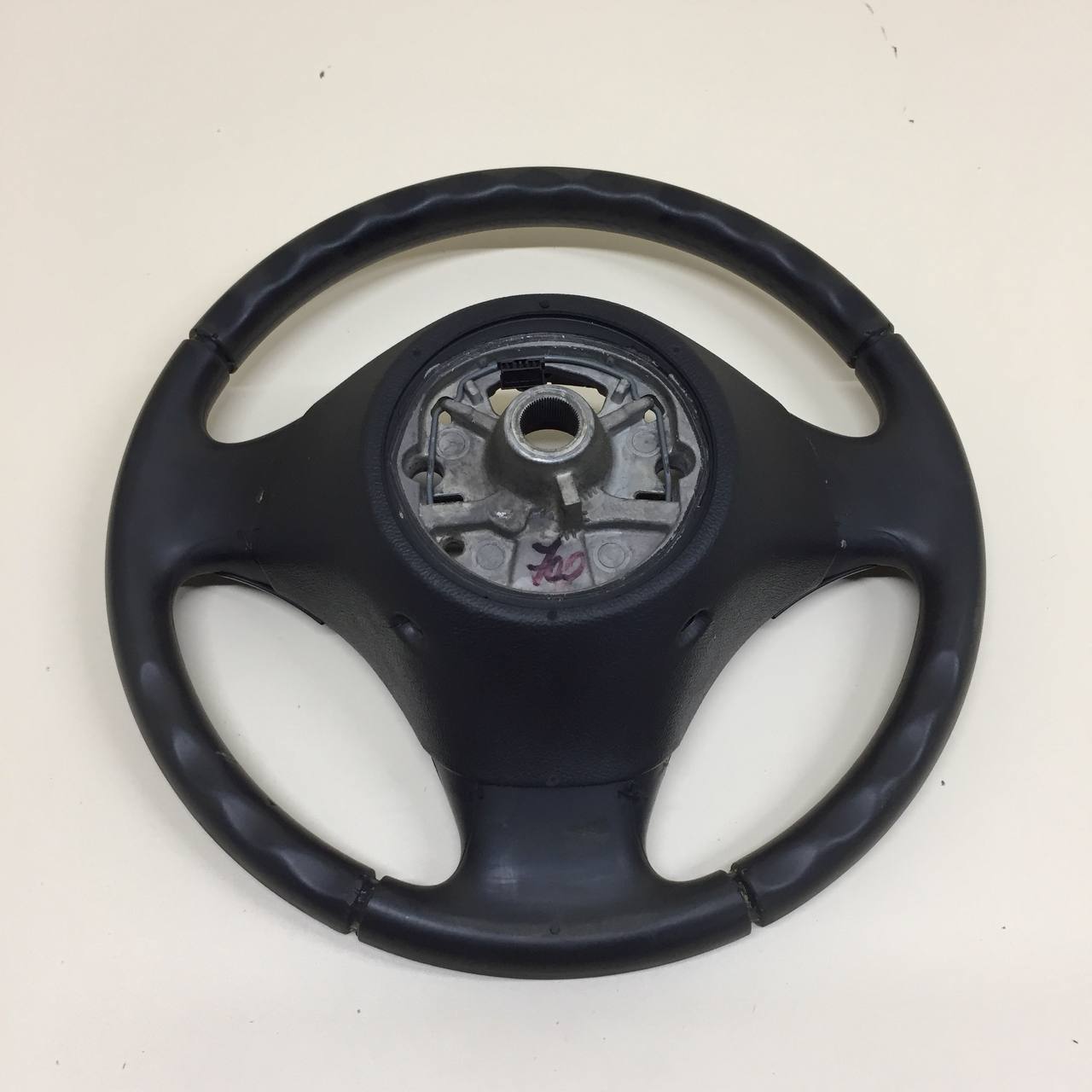 Рулевое колесо для AIR BAG (без AIR BAG) BMW 3-series E90/E91 2005-2011 Рулевое колесо для AIR BAG (без AIR BAG) BMW 3-series E90/E91 2005-2011