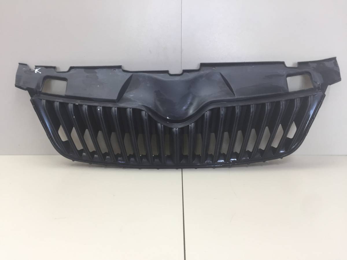 Решетка радиатора Skoda Fabia (5J) 2007-2014