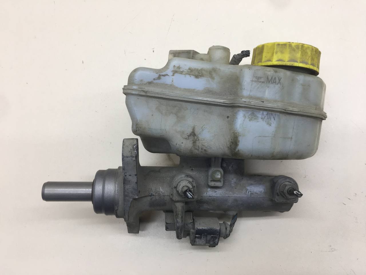 Цилиндр тормозной главный Volkswagen Polo (MK5) 2011-2020