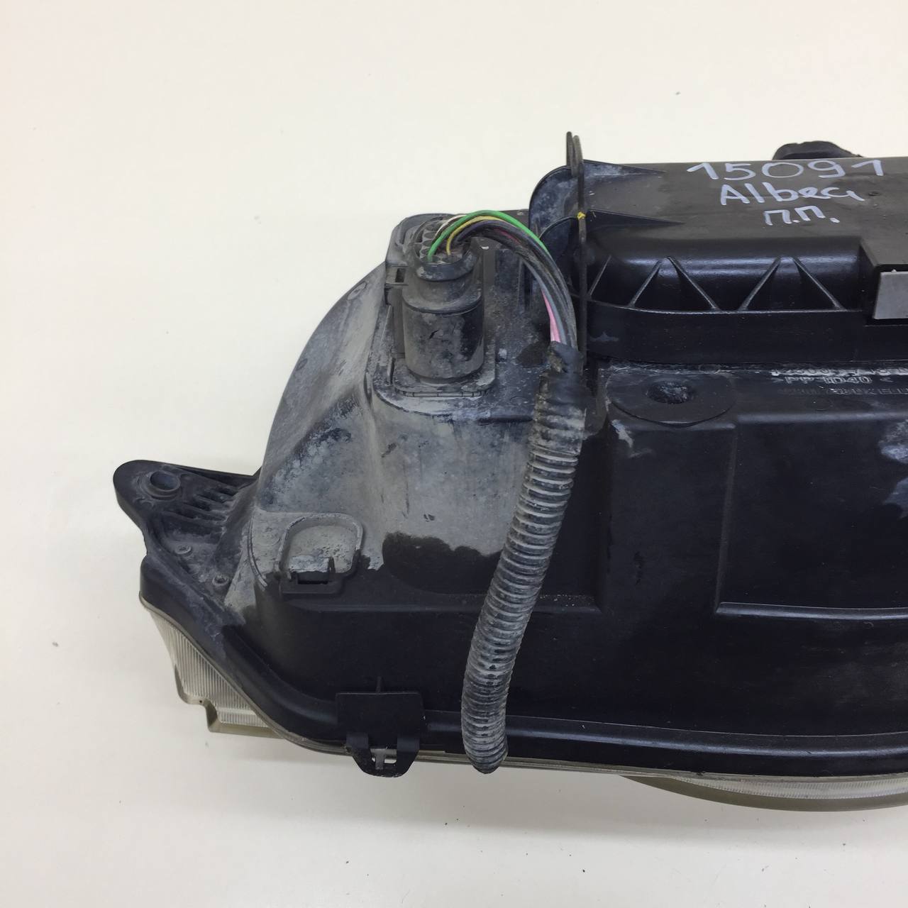 Фара правая Fiat Albea 2002-2012