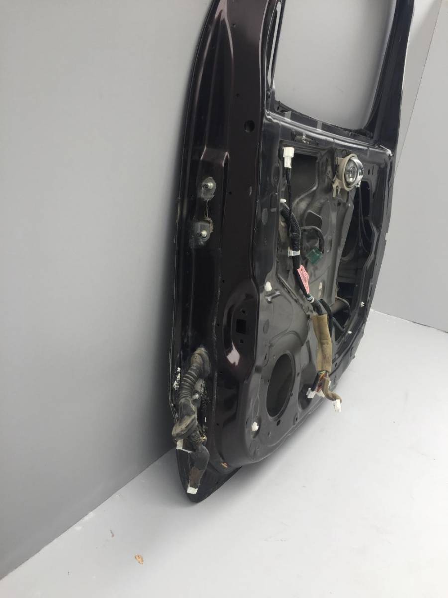 Дверь передняя правая Nissan Cube (Z12) 2008-2019