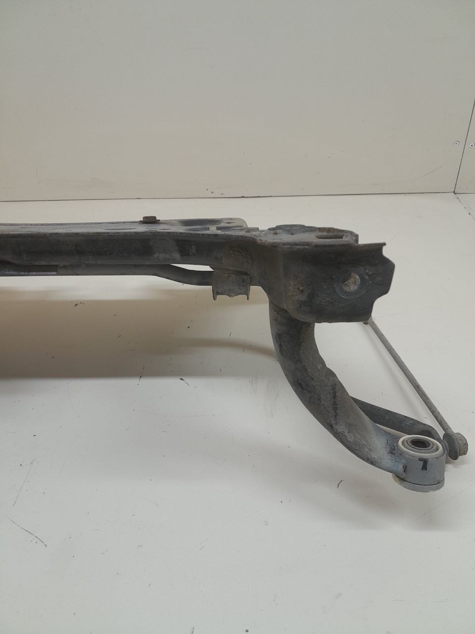 Балка подмоторная Ford Focus 2 (DB) 2008-2011 Балка подмоторная Ford Focus 2 (DB) 2008-2011