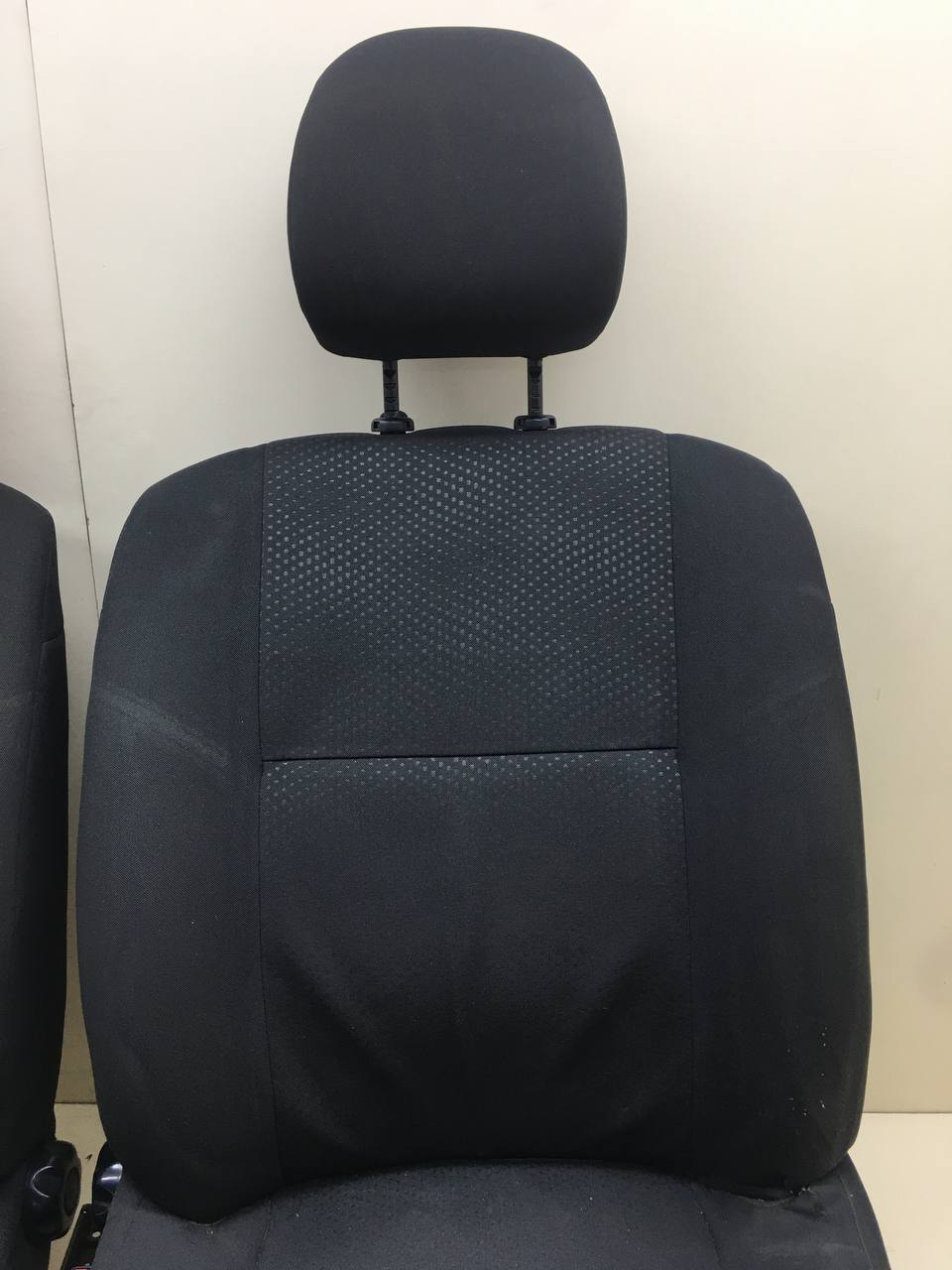 Сиденье (комплект) Nissan Almera 3 (G11, G15) 2012> Сиденье (комплект) Nissan Almera 3 (G11, G15) 2012>