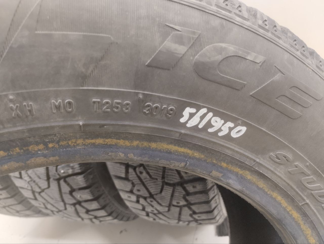 Шины к-кт R15 Зимние шипованные PIRELLI ICE ZERO.