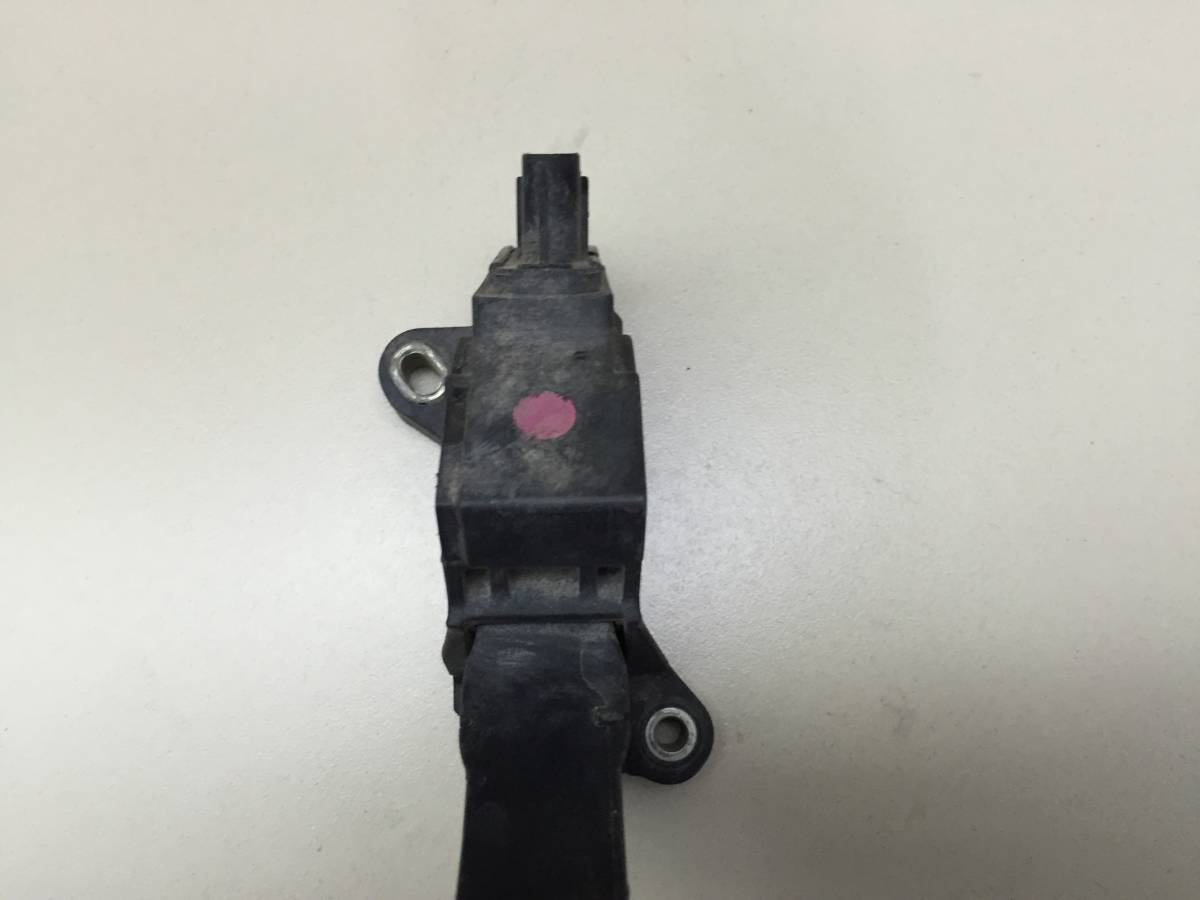 Педаль газа Toyota Auris (E150) 2006-2012