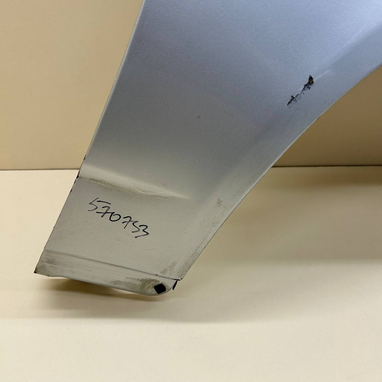 Крыло переднее правое Lada Priora 2007-2018