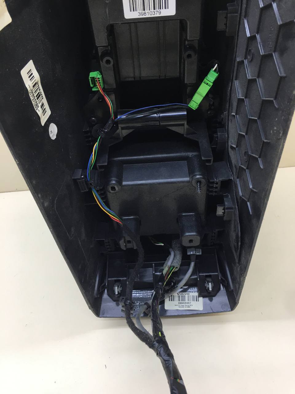 Консоль центральная Volvo XC60 2008-2017