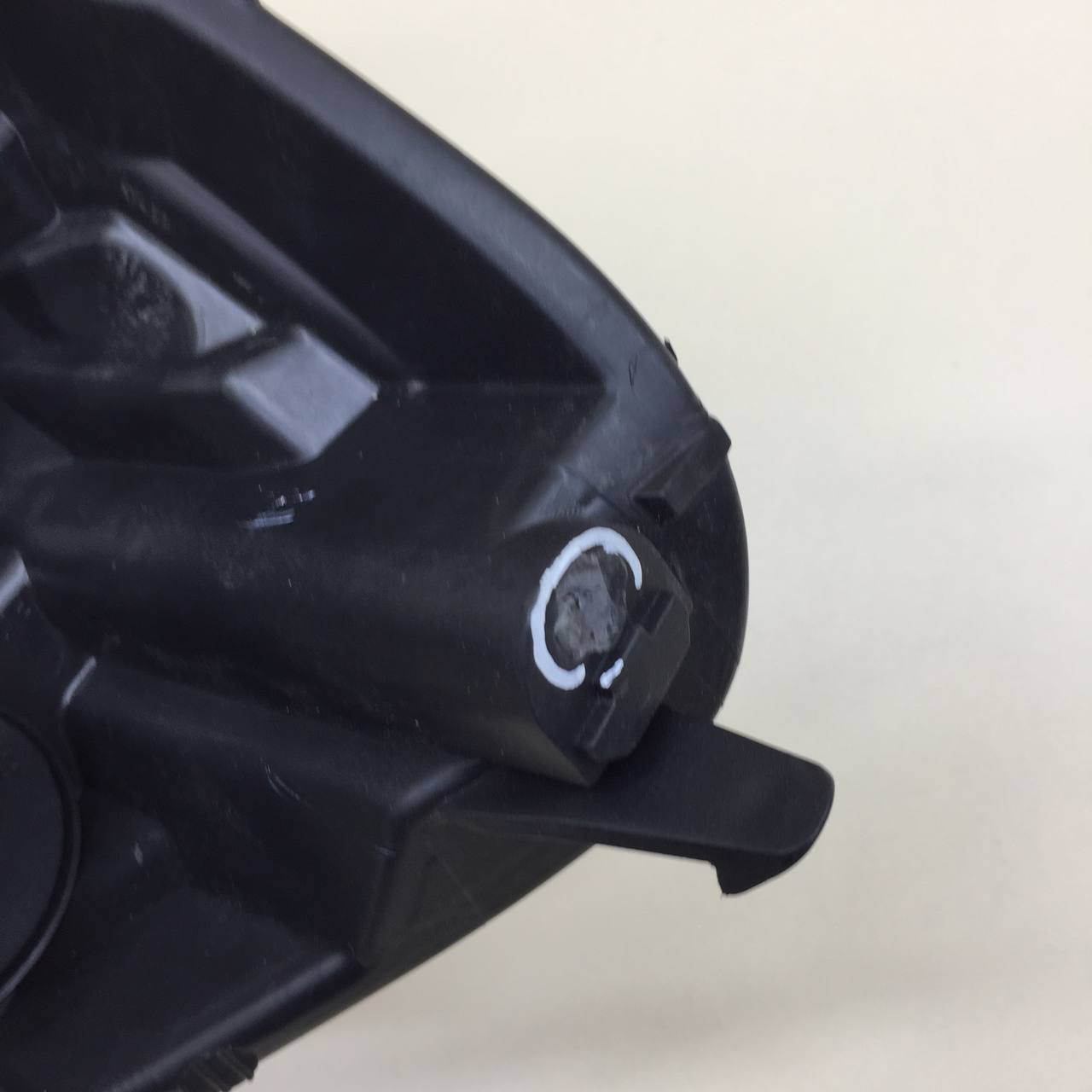 Фара левая Renault Clio (3) 2005-2012 Фара левая Renault Clio (3) 2005-2012