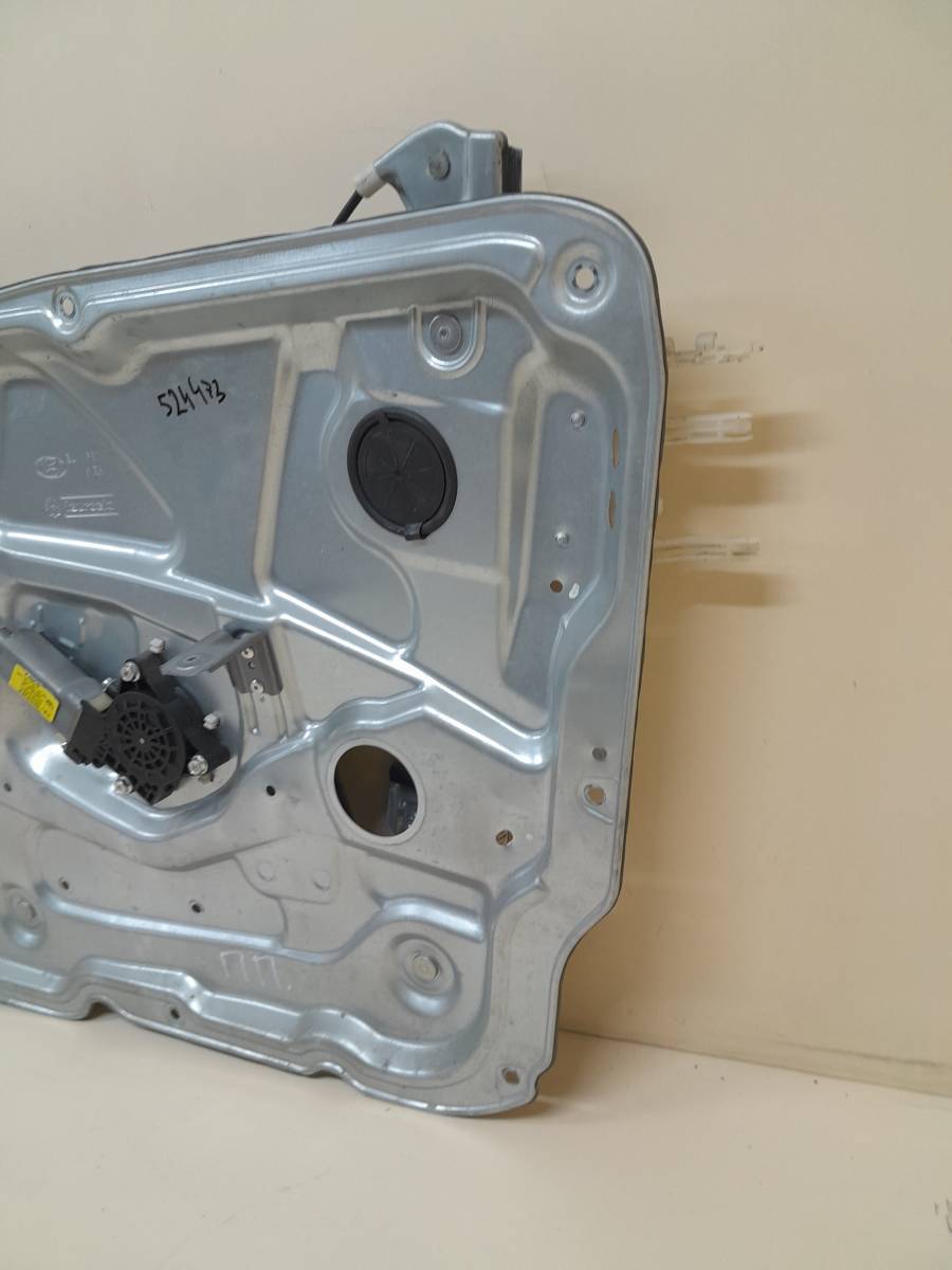 Стеклоподъемник электр. передний правый Hyundai ix55 2007-2013
