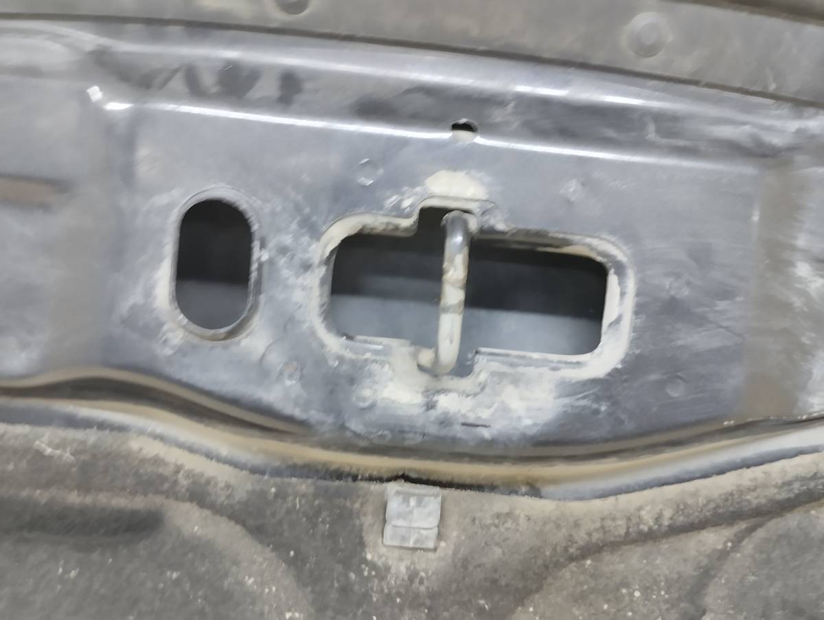 Капот Fiat Albea 2002-2012