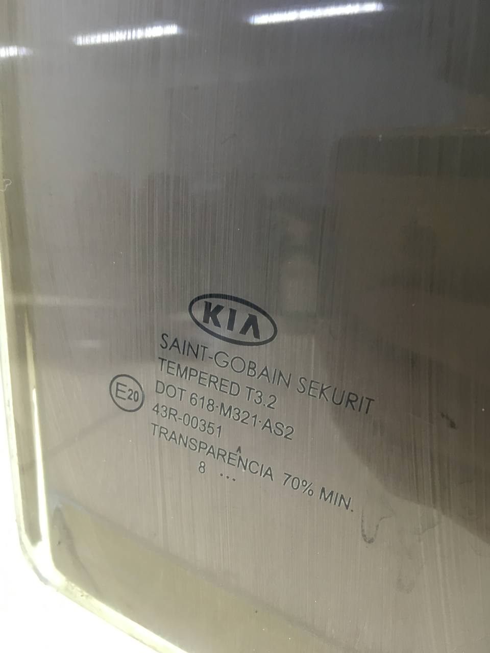 Стекло двери задней правой Kia Ceed (ED) 2007-2012 Стекло двери задней правой Kia Ceed (ED) 2007-2012