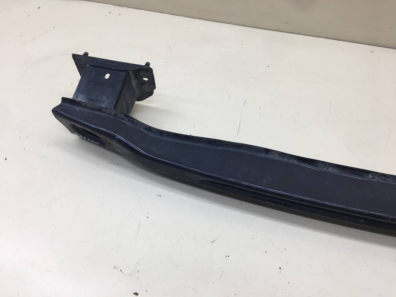 Усилитель заднего бампера Mercedes-Benz C-Class (W205) 2014>