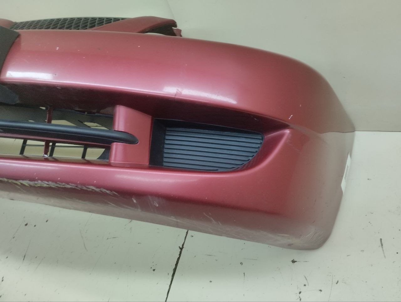 Бампер передний Mitsubishi Lancer 9  (CS/Classic) 2000-2011