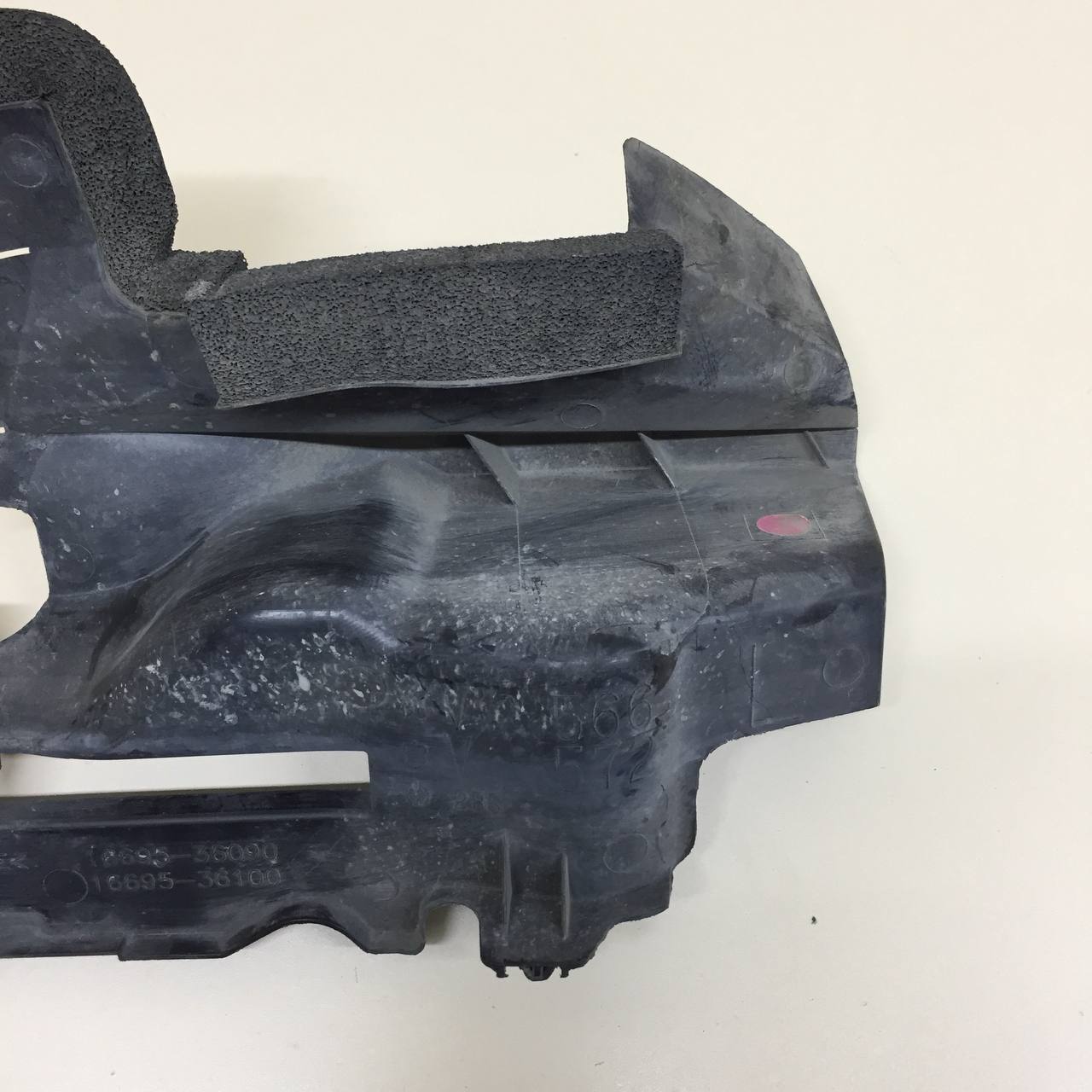 Воздуховод радиатора Toyota Rav 4 (XA40) 2013-2019 Воздуховод радиатора Toyota Rav 4 (XA40) 2013-2019
