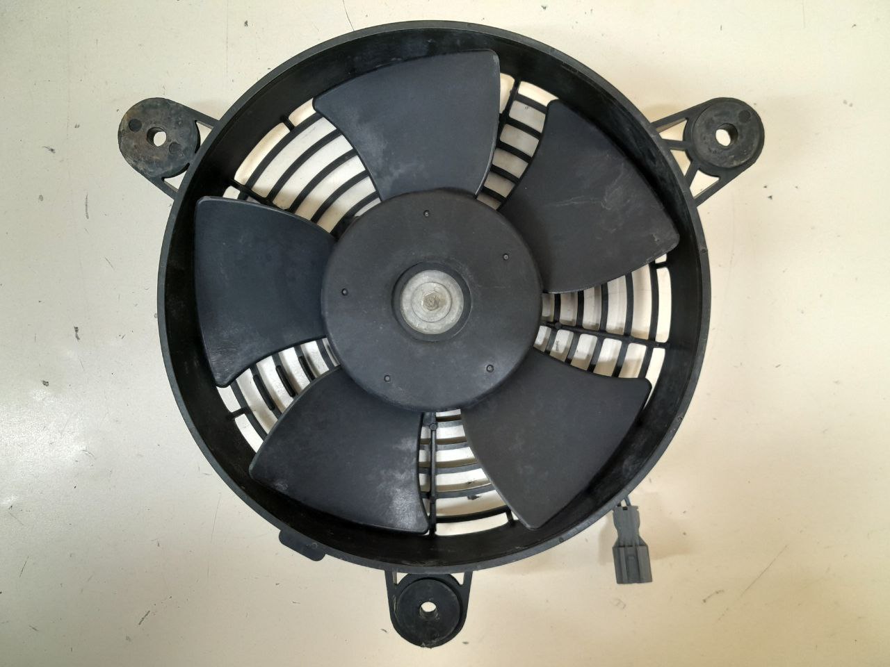 Диффузор вентилятора Daewoo Nexia (N150) 2008-2016