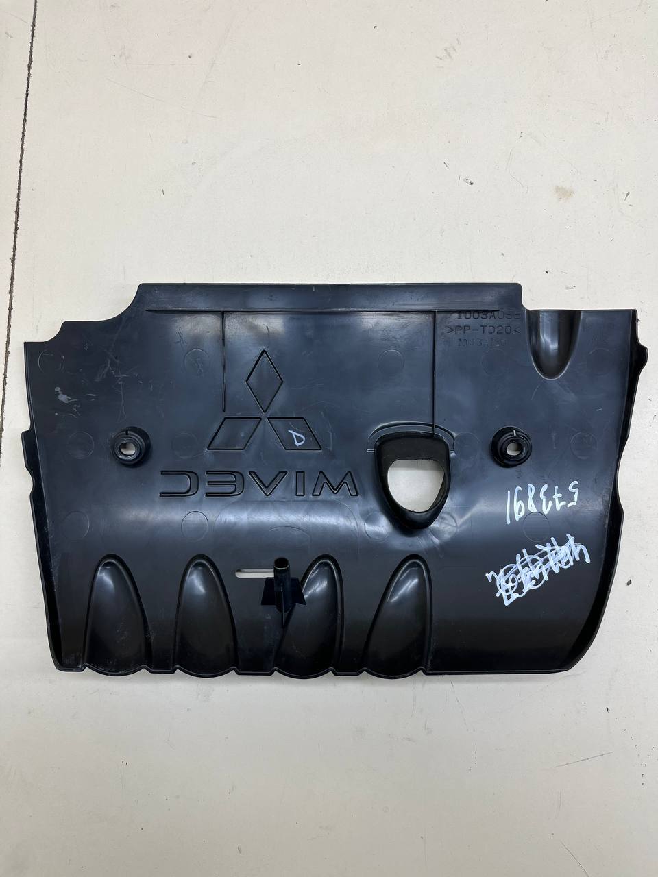 Накладка декоративная Mitsubishi ASX (GA) 2010>