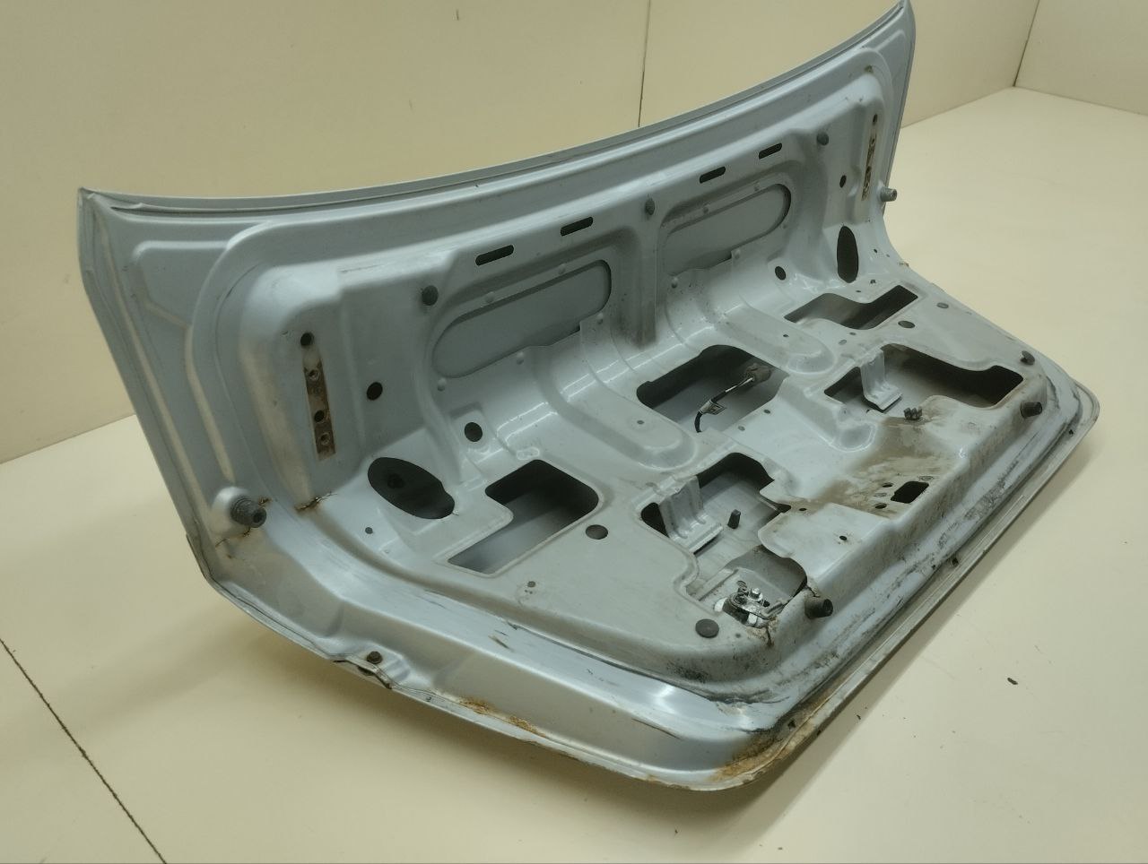 Крышка багажника Chevrolet Aveo T250 2005-2011 Крышка багажника Chevrolet Aveo T250 2005-2011