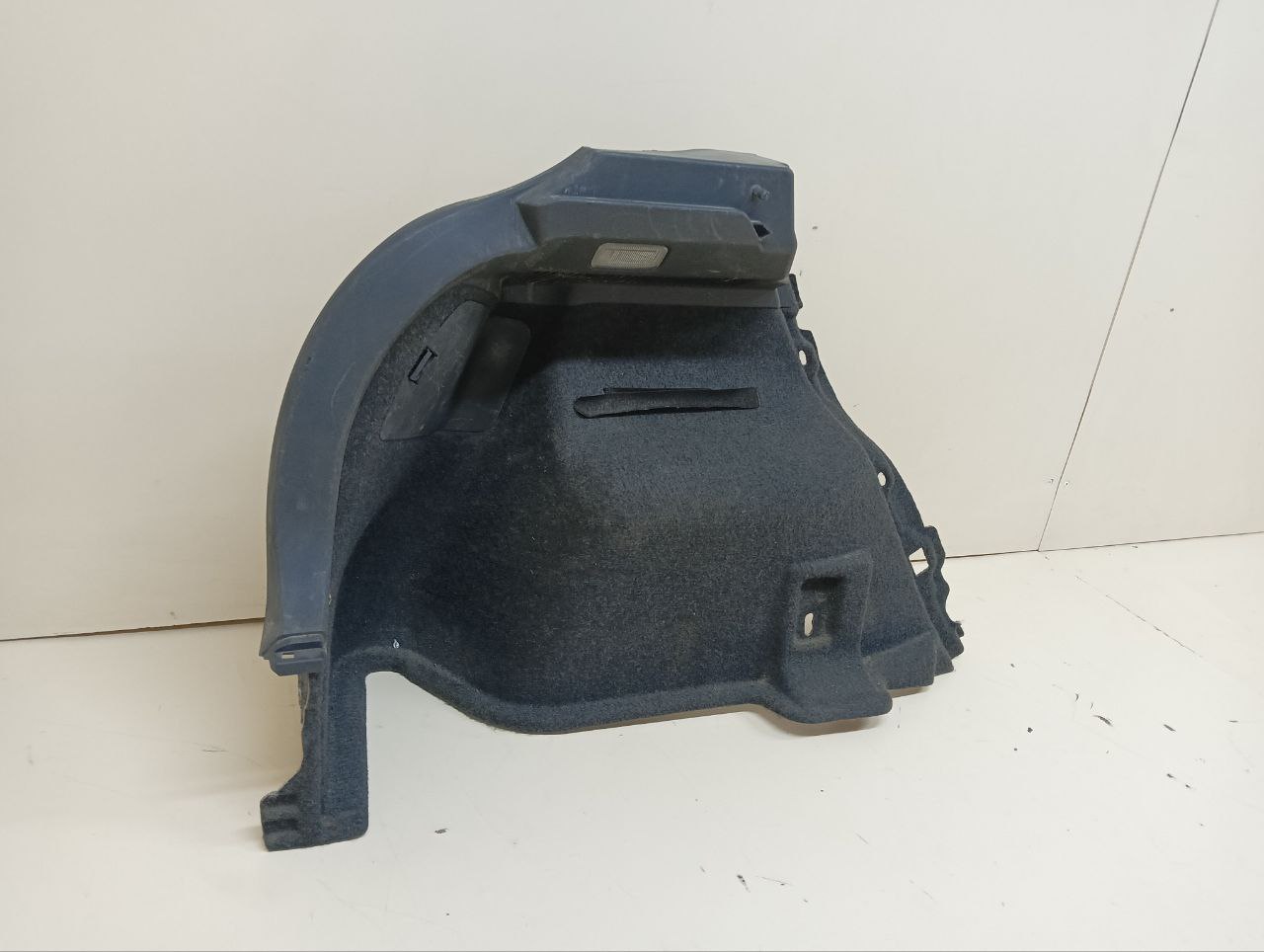 Обшивка багажника Toyota Auris (E150) 2006-2012