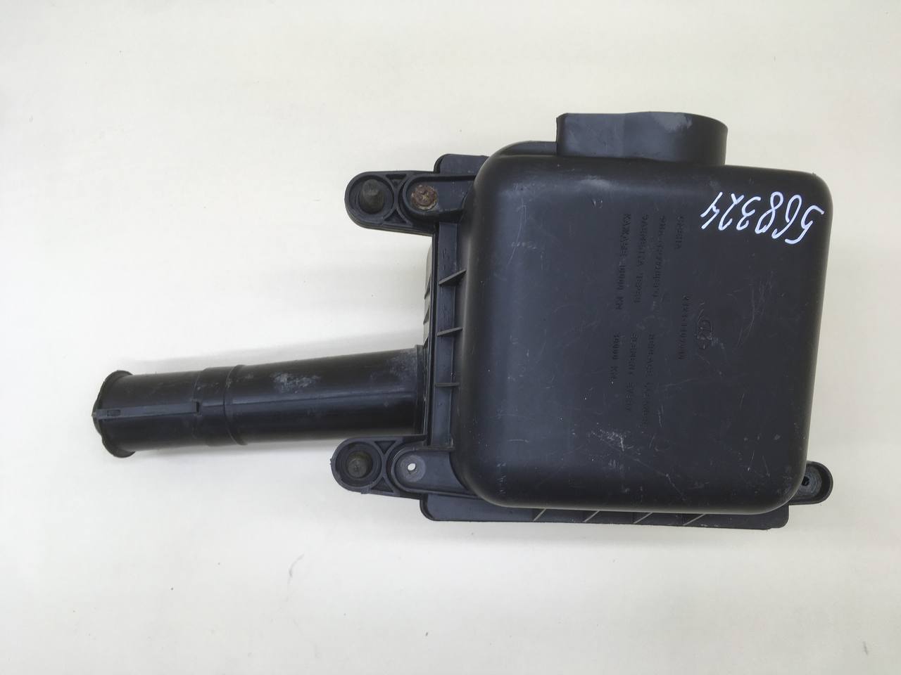 Корпус воздушного фильтра Chevrolet Niva 2002-2009