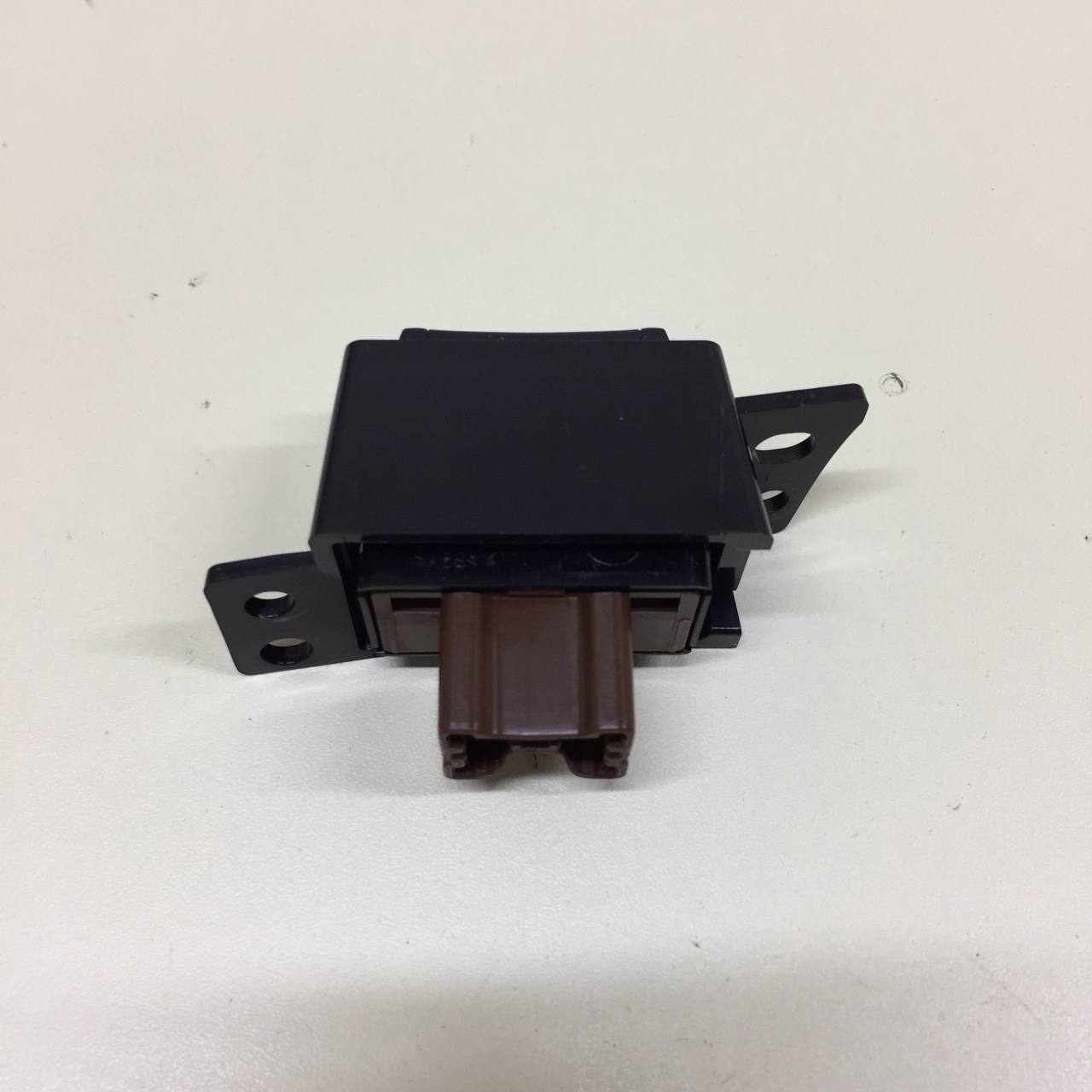 Кнопка обогрева сидений Nissan Qashqai (J11) 2014> Кнопка обогрева сидений Nissan Qashqai (J11) 2014>