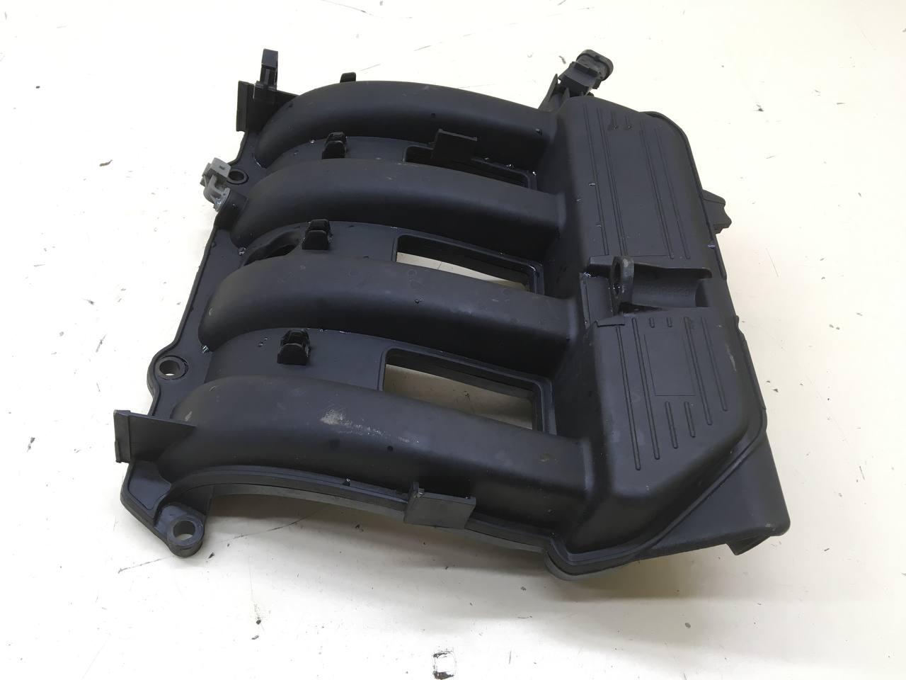 Коллектор впускной Nissan Almera 3 (G11, G15) 2012> Коллектор впускной Nissan Almera 3 (G11, G15) 2012>
