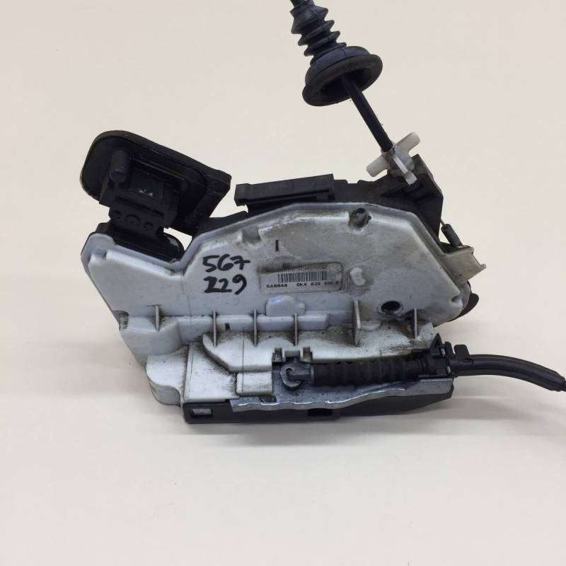 Замок двери задней правой Volkswagen Polo (MK5) 2011-2020